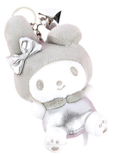 The Silver Glam My Melody Plush Keychain is a fashion-forward and enchanting accessory that brings a welcomed sparkle to your everyday life. This plush keychain features the beloved My Melody character, in a two-toned stylish look, made with shimmering silver fabric that adds a glamorous flair.
Made from soft, high-quality materials, it offers a delightful tactile experience while being durable enough for daily use. Its compact size makes it perfect for attaching to keys, bags, or backpacks.